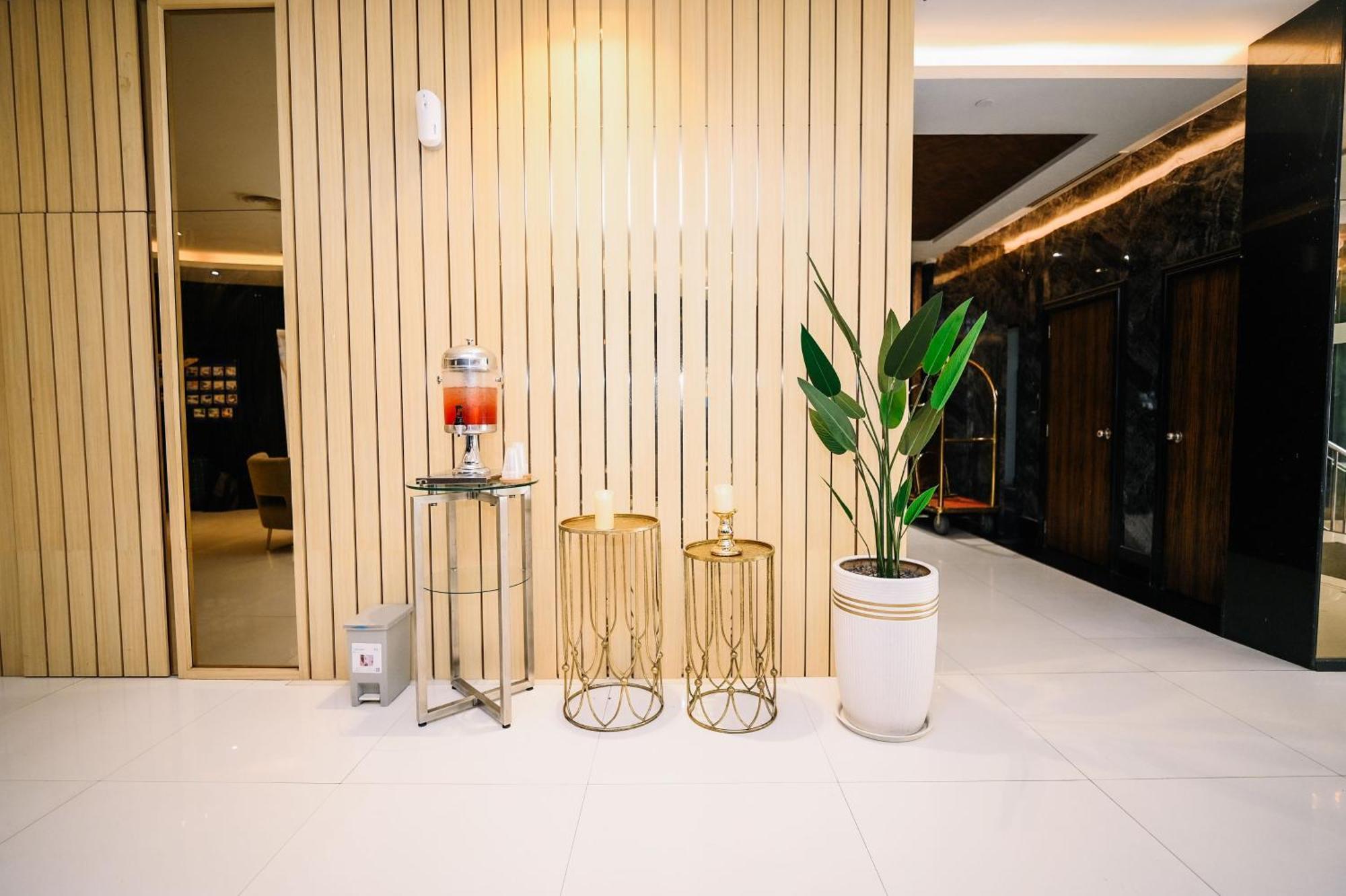 Kingston Hotel 5 - Chow Kit กัวลาลัมเปอร์ ภายนอก รูปภาพ